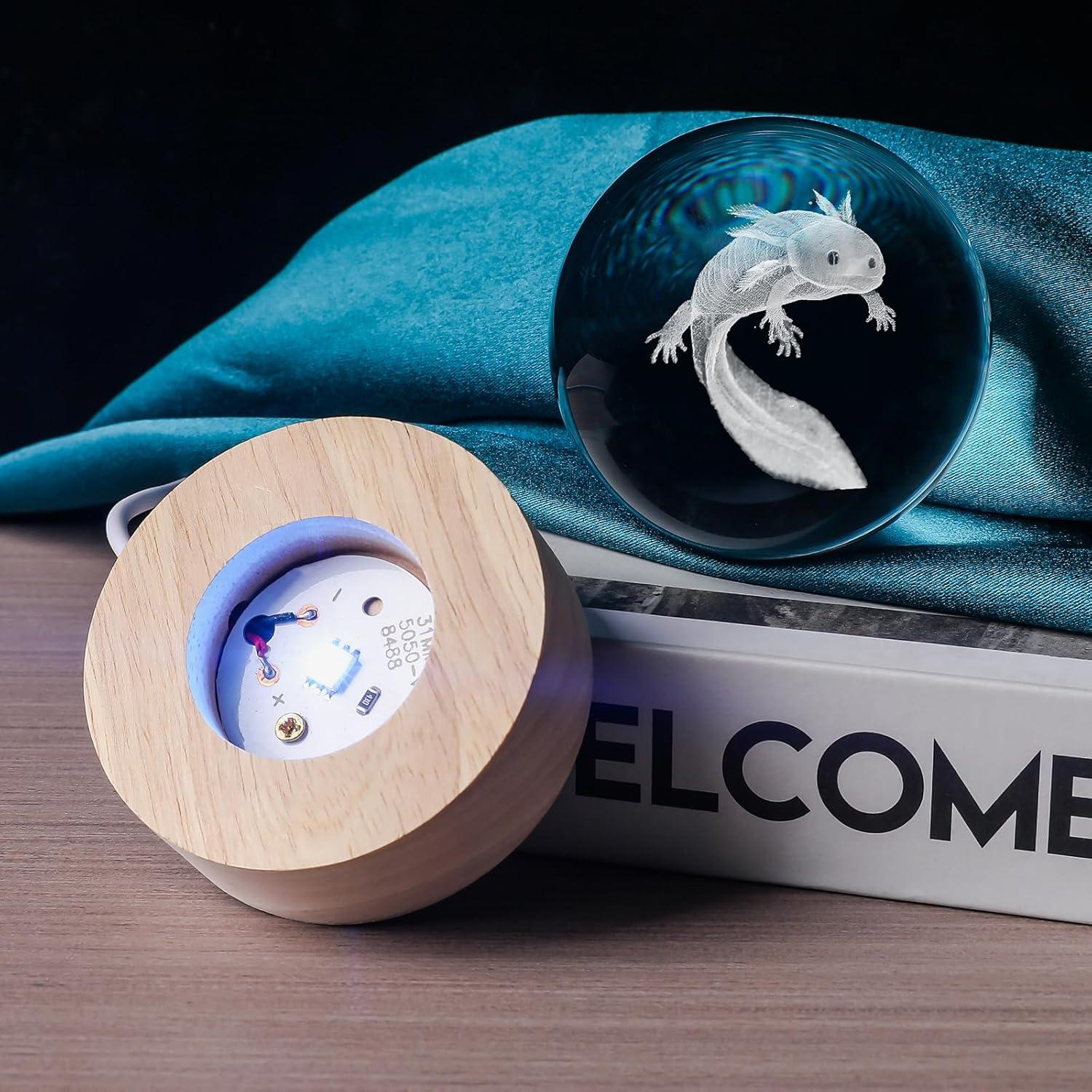 QIANRUNA 3D Axolotl 60Mm Crystal Ball Axolotl Night Light Lamp Toy Gifts for Women Wife Girlfriend Mom Couple Her Axolotl Figurine for Girls Boys Kids image number 2