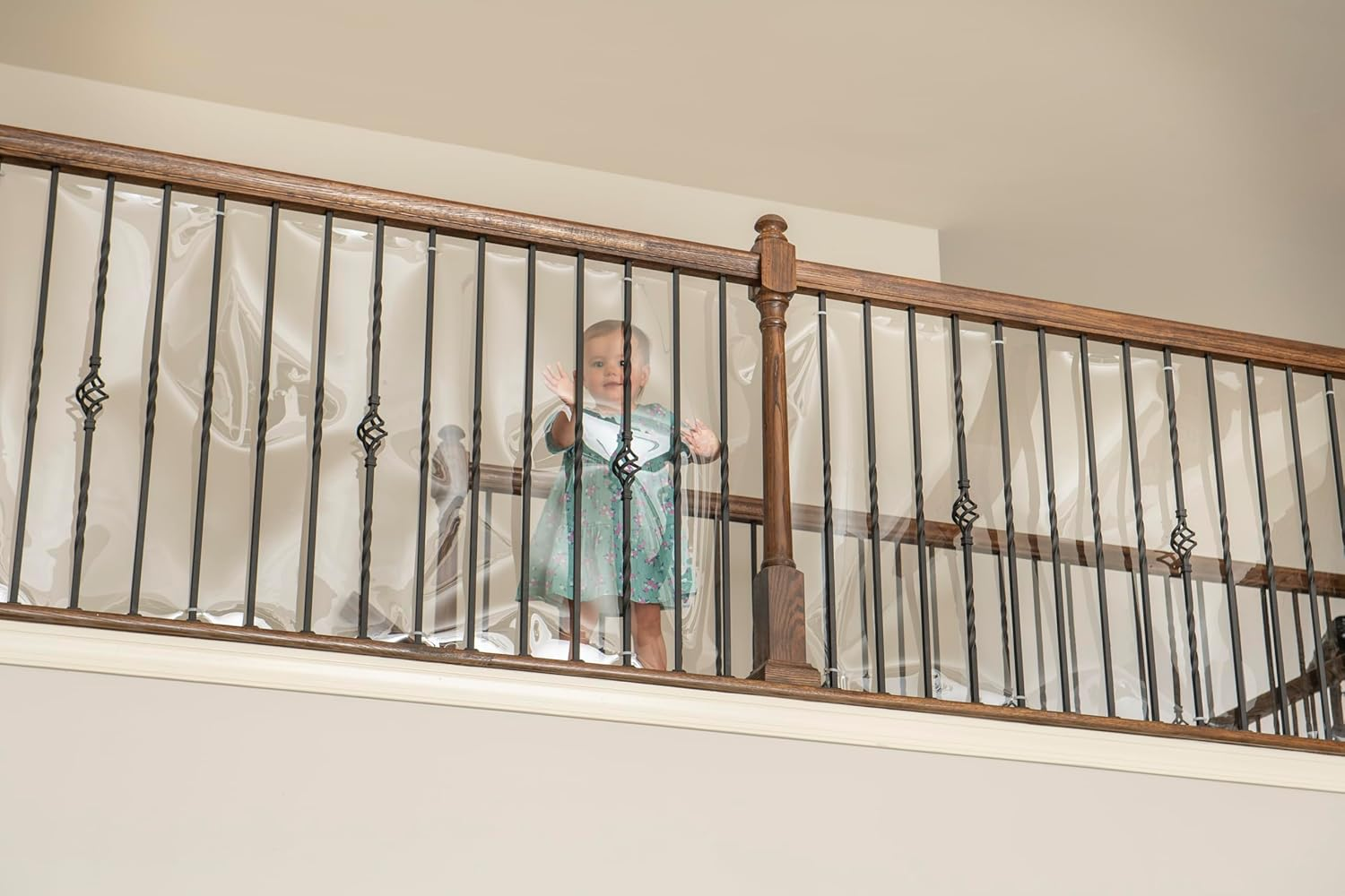 Cardinal Gates Banister Shield for Pets, 15' Roll Clear image number 2