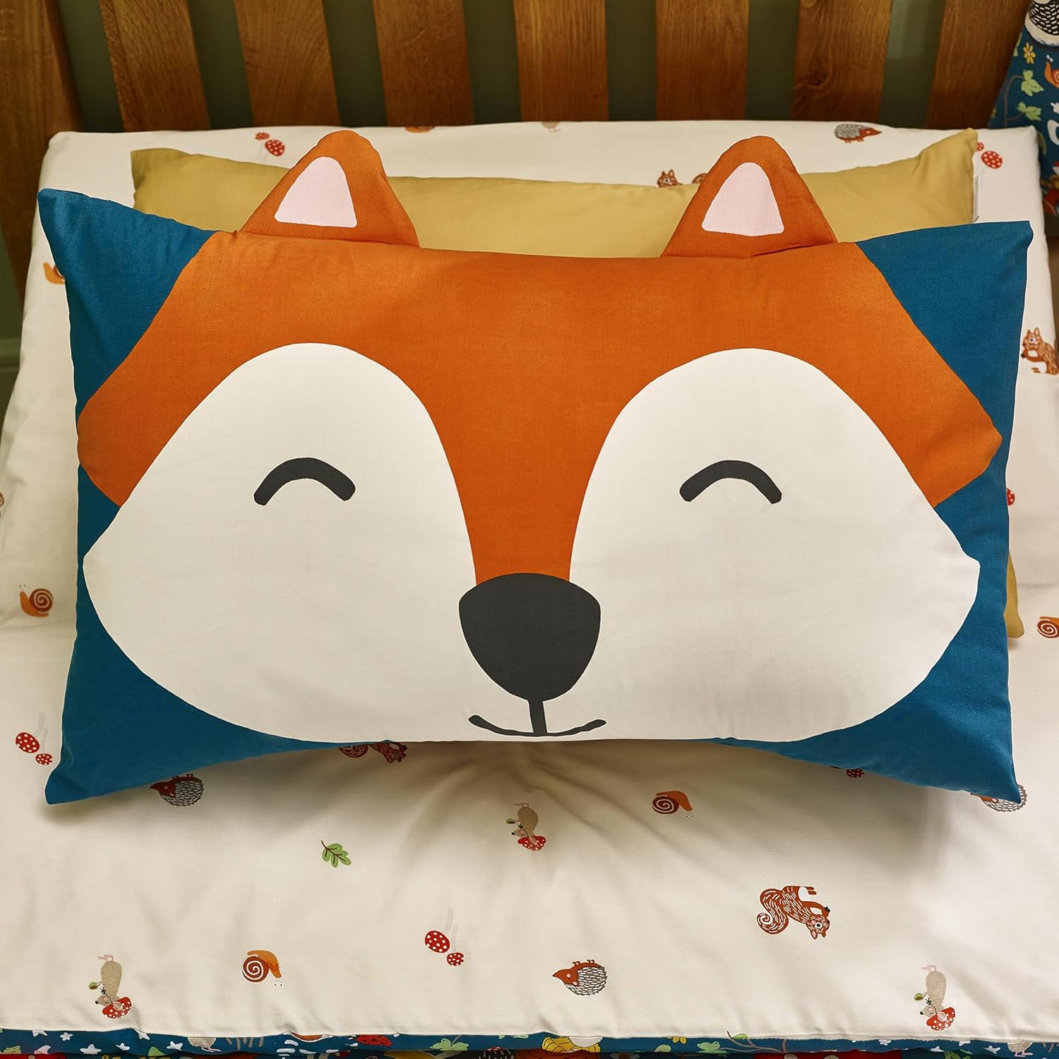 Catherine Lansfield Fox and Woodland Friends Reversible Single Duvet Cover Set with Pillowcase Green image number 3