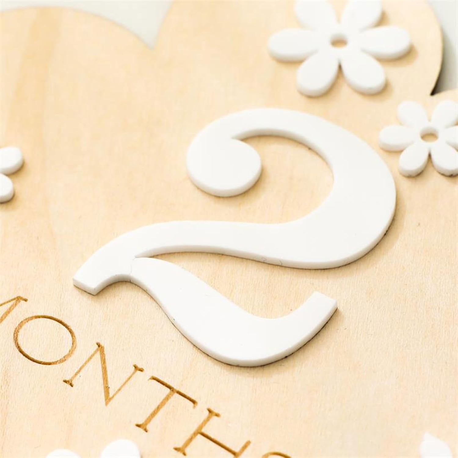 A Set of Baby 1-12 Months Wooden Milestone Baby Growth Record Photo Atmosphere Props,Memorial Photo Prop,Wooden Newborn Milestone Monthly Cards (A-White Number)
