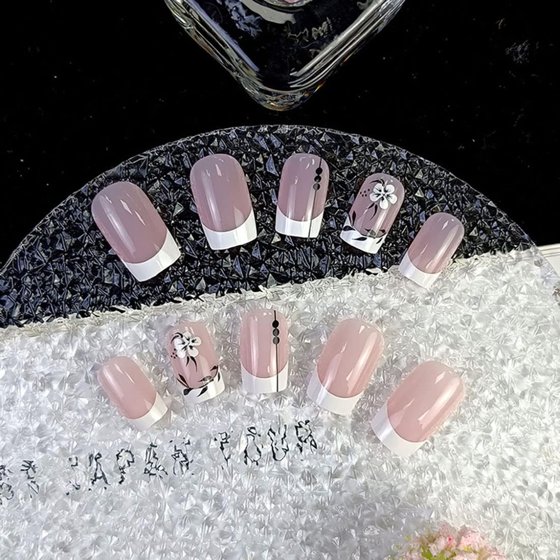 24 PCS French Press on Nails White Square False Nails Glossy Flowers Fake Nails with Line Design Full Cover Short Nails Art for Women and Girls Daily Decoration image number 2