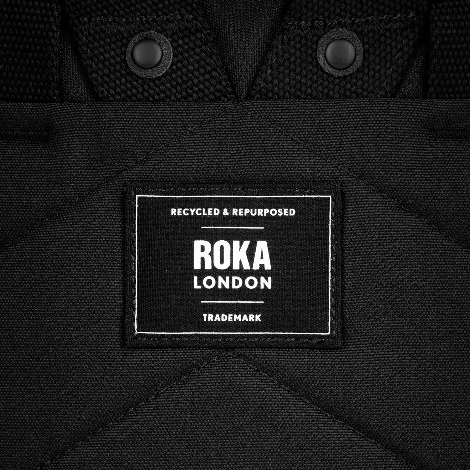 ROKA London Finchley a Small Sustainable Canvas Backpack - Airforce image number 3