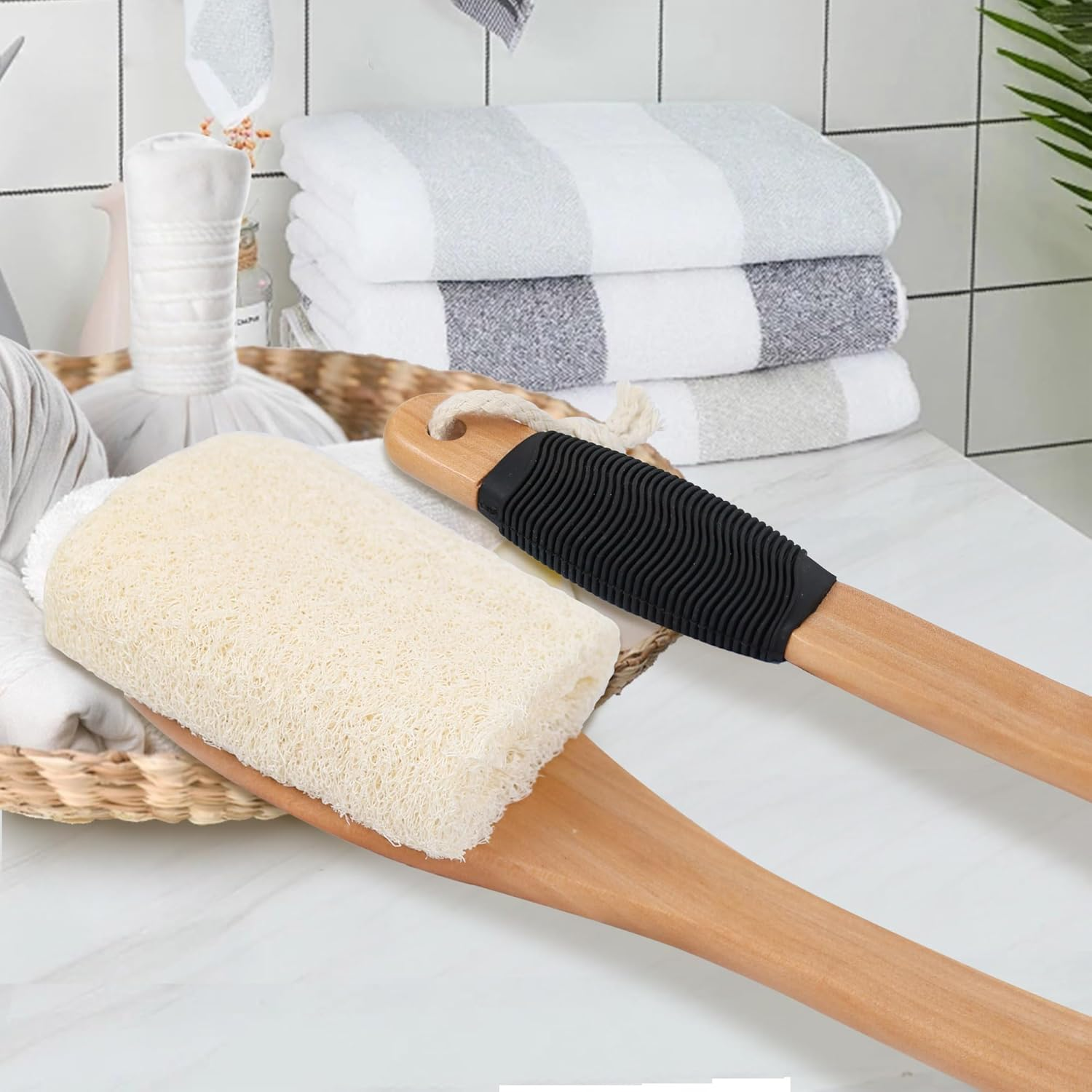 OWIIZI Back Loofah Scrubber Brush with Long Handle, Hard Loofa Sponge Body Bath Scrubber for Shower, Natural Luffa Skin Exfoliating on a Stick for Men Women Elder image number 5