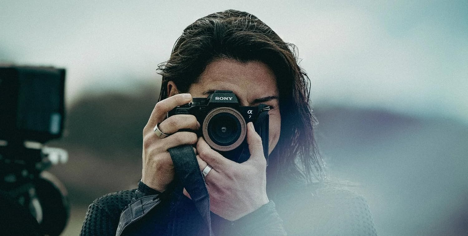 Polarpro - Lightleak Lens - the ONE - 28Mm - F11 - Camera Lens - Adjustable Lightleak - Timeless Effect - Fuji X Mount image number 1