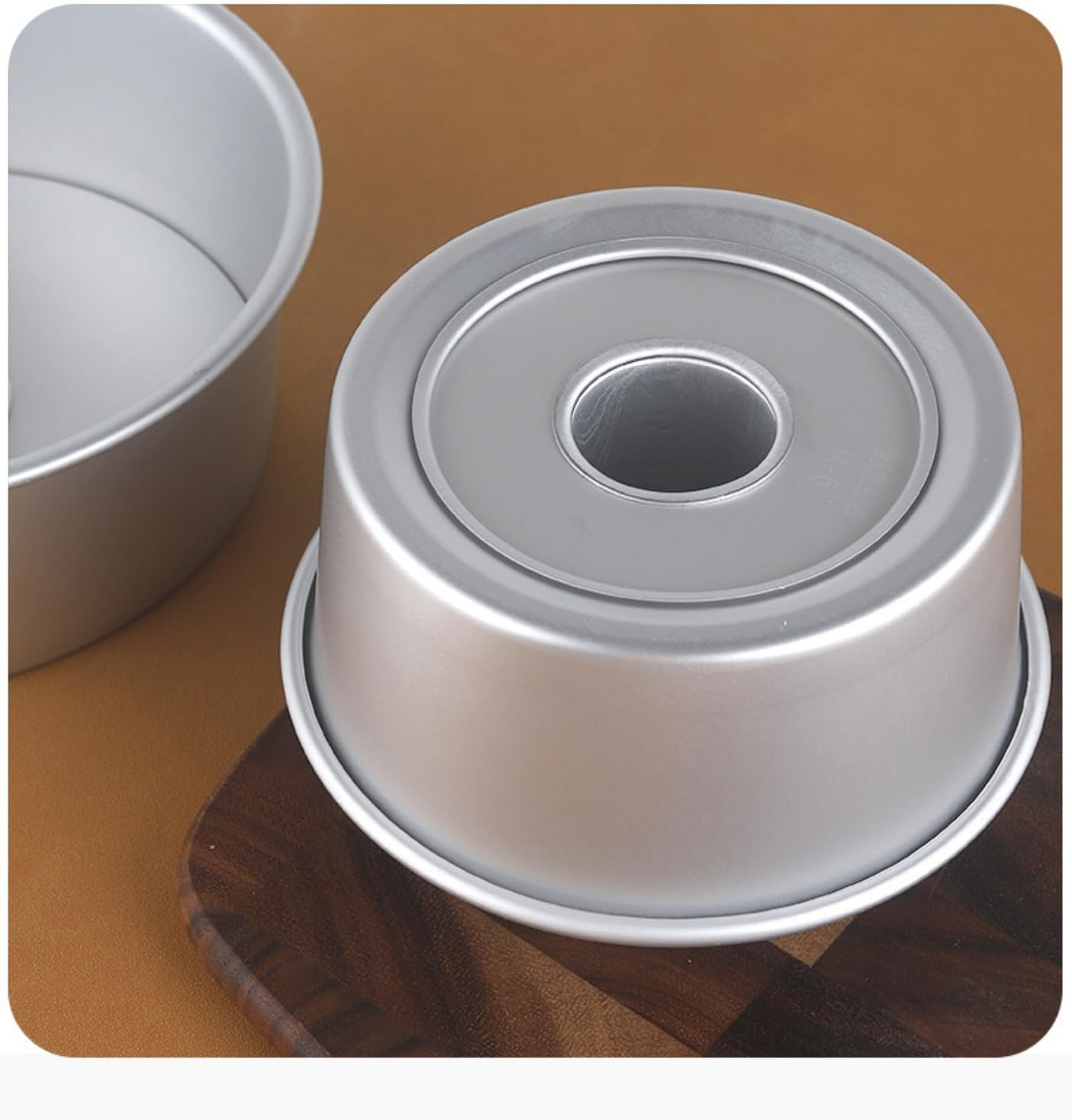 WUWFKUI 8 Inch Deep Chiffon Cake Mold,Aluminum round Chiffon Cake Removable Bottom Hollow Chimney Cake Mold DIY Baking Cake image number 2