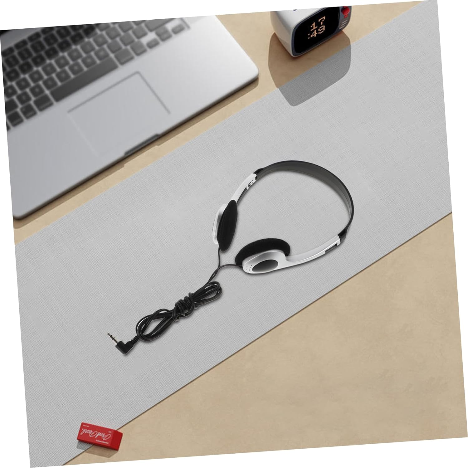 COLLBATH Vintage Ear Headphones for Students Wired Design with USB Adapter Comfortable and Durable for Music Gaming and School Supplies Retro Finish image number 6