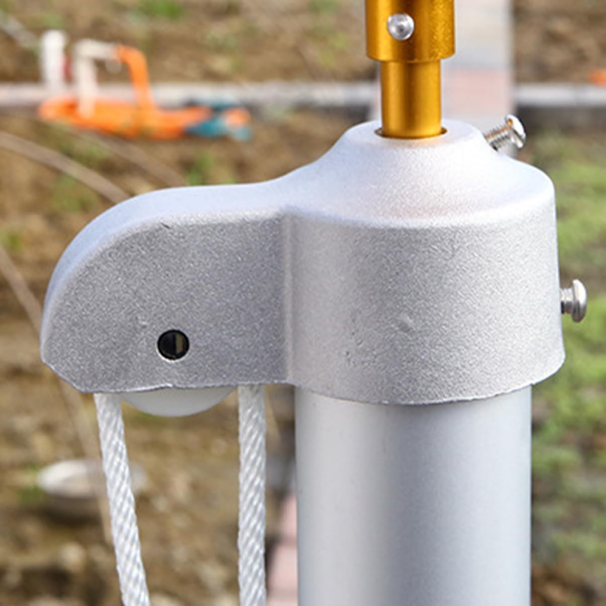 Toyvian Flagpole Ornament Aluminum Pulley Head Replacement Durable Flag Pole Part for Flagpole Cap for Outdoor Use Compatible with Top Ball Flag Pole Kits image number 1