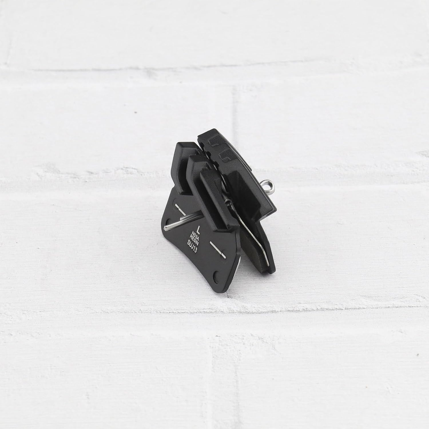 Create Idea Pair of N03A Resin Brake Pads Mountain Bike Disc Brake Pads Compatible with Shimano BR-M9120(XTR) BR-M8120(XT) BR-M7120(SLX) image number 1