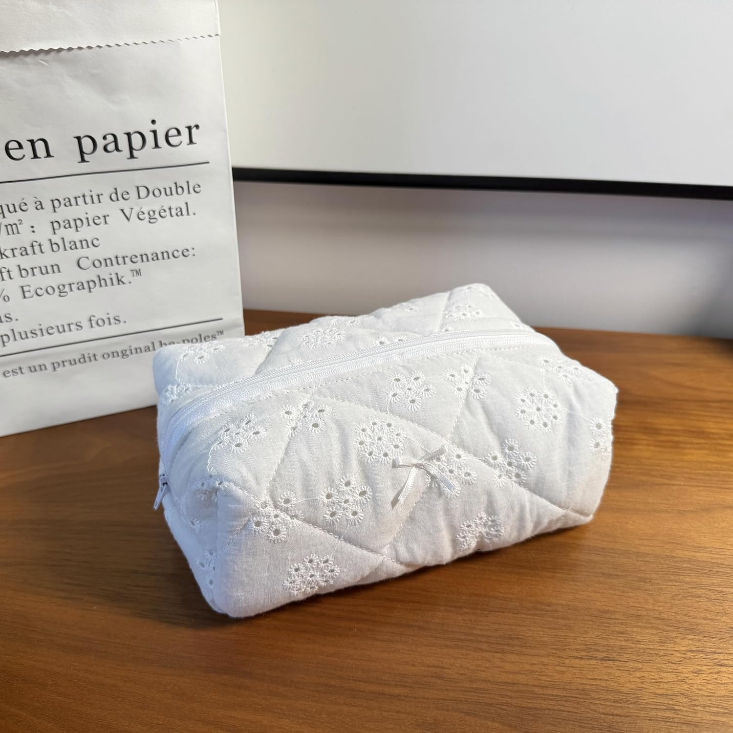 ZUNUONUO Handmade Quilted Cotton Makeup Bag for Women - Cute Cosmetic Pouch, Travel Toiletry & Make up Organizer, Coquette Aesthetic Skincare Bag, Travel Essentials, Embroidery White, Coquette image number 4