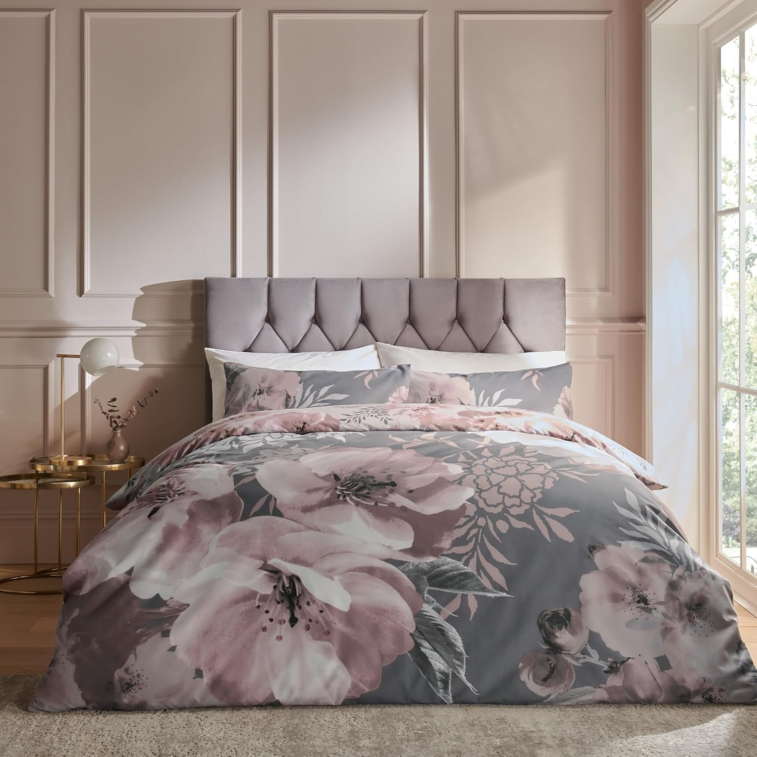 Catherine Lansfield Dramatic Floral Reversible Double Duvet Cover Set with Pillowcases Grey