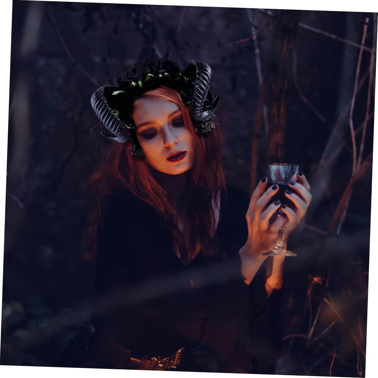 FRCOLOR Black Rose Headband Halloween Hair Band Simulation Horns Gothic Headband Hair Accessories for Vampire Demon Costume Party image number 3