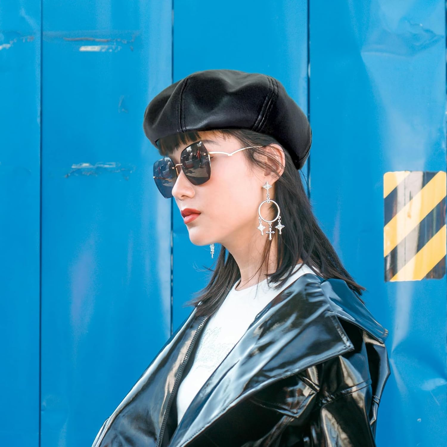 TRADERPLUS 8 Panels Newsboy Cap for Women, PU Leather French Artist Beret Hat Fiddler Cap image number 5