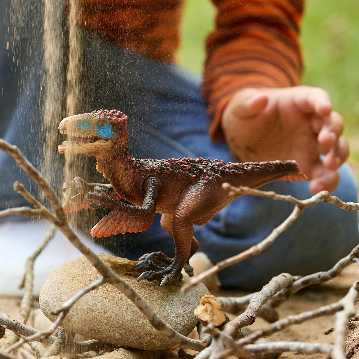 Schleich - Utahraptor image number 4