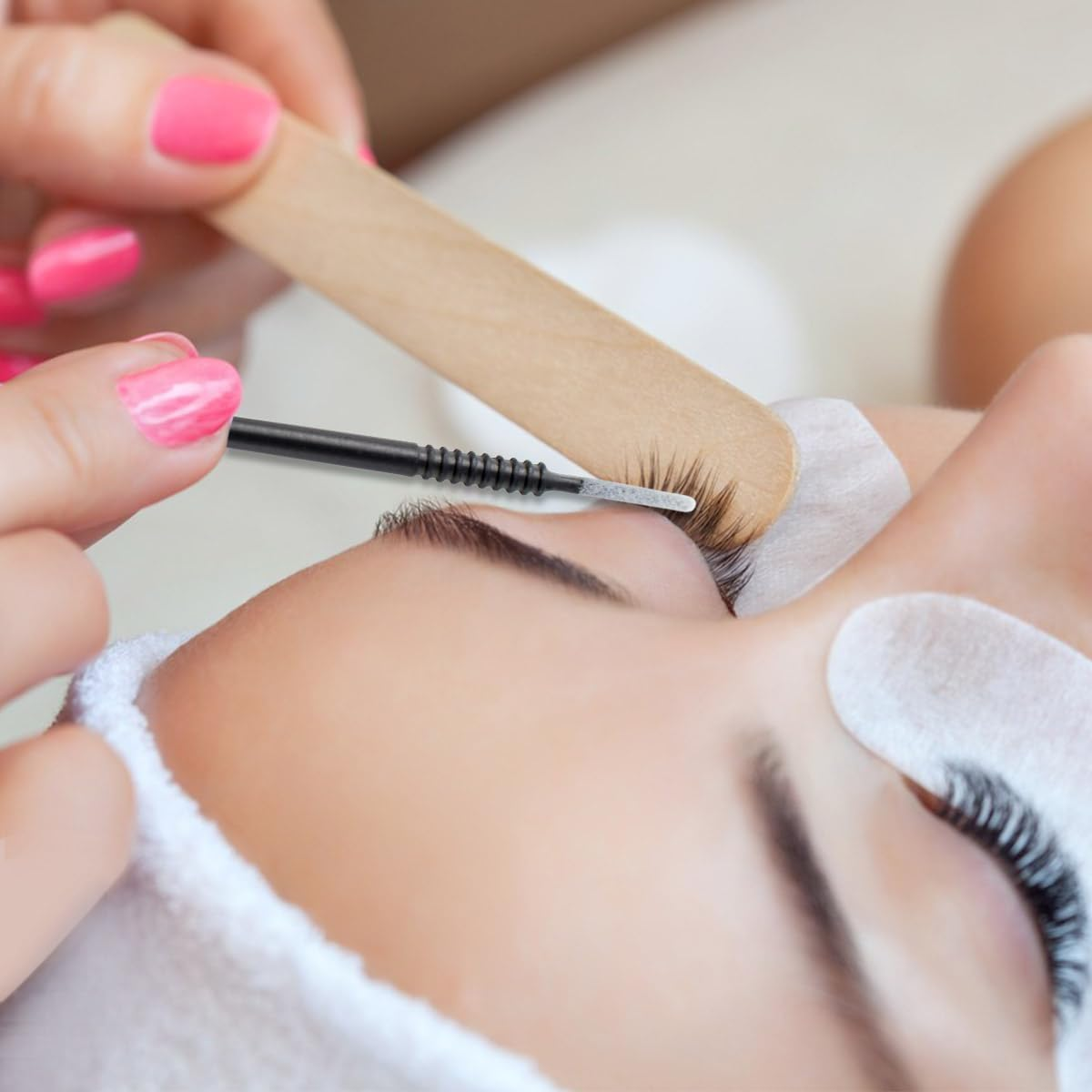 100 Pack Disposable Micro Brush Applicator Swabs for Eyelash Extension Lash Extensions - Suitable for Cosmetic Cleaning and Applying (Black) image number 1