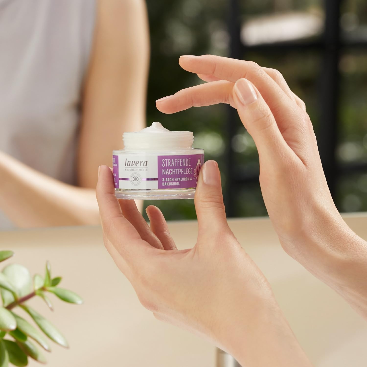 Lavera Firming Night Cream - Vegan - Natural Cosmetics - 3-Way Hyaluronic & Power Active Ingredient Bakuchiol - No Parabens - Moisture and Care - 50 Ml (Pack of 1) image number 6