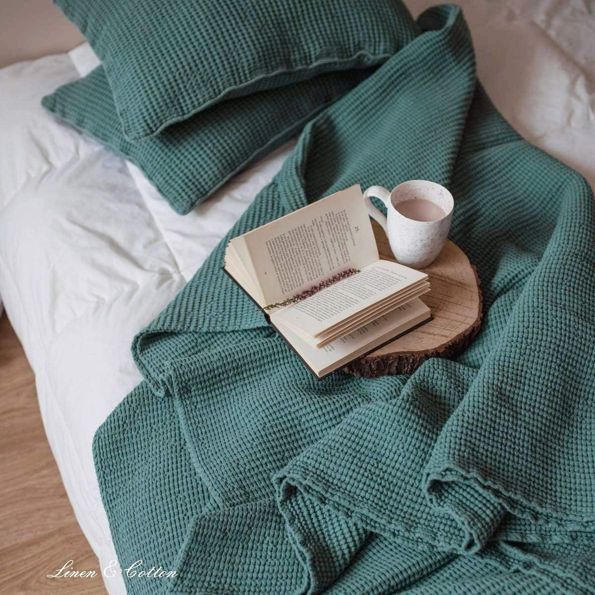Linen & Cotton Plaid Blanket Summer Bedspread Waffle Pique Enzo - 48% Linen, 52% Cotton, Emerald Green (210 X 250 Cm) Blanket Throw Bed Linen image number 3