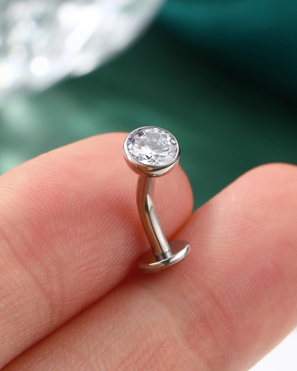 COCHARM G23 Solid Titanium Belly Button Rings Threaded Belly Piercing Jewellery for Women 14G Internally Threaded Floating Navel Rings Hypoallergenic image number 6