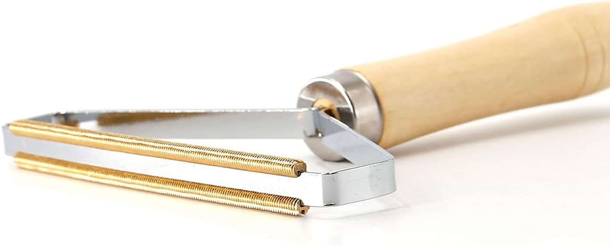 UTSLIVE Portable Lint Remover Clothes Fuzz Shaver Travel Cleaning Brush for Removing Lint Dust in Clothes, Furniture, and Blanket image number 1