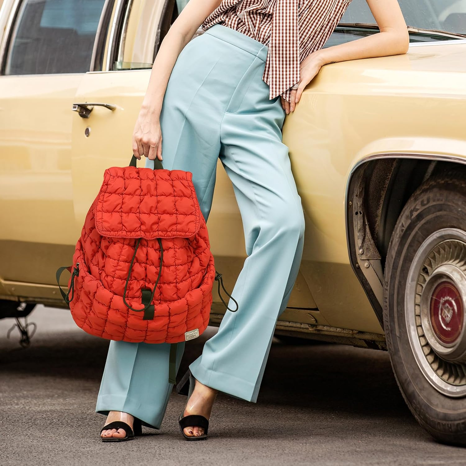 CONTAIL 18L 14 Inch Quilted Puffer Backpack,Top Flap Drawstring Backpack - Grey image number 6