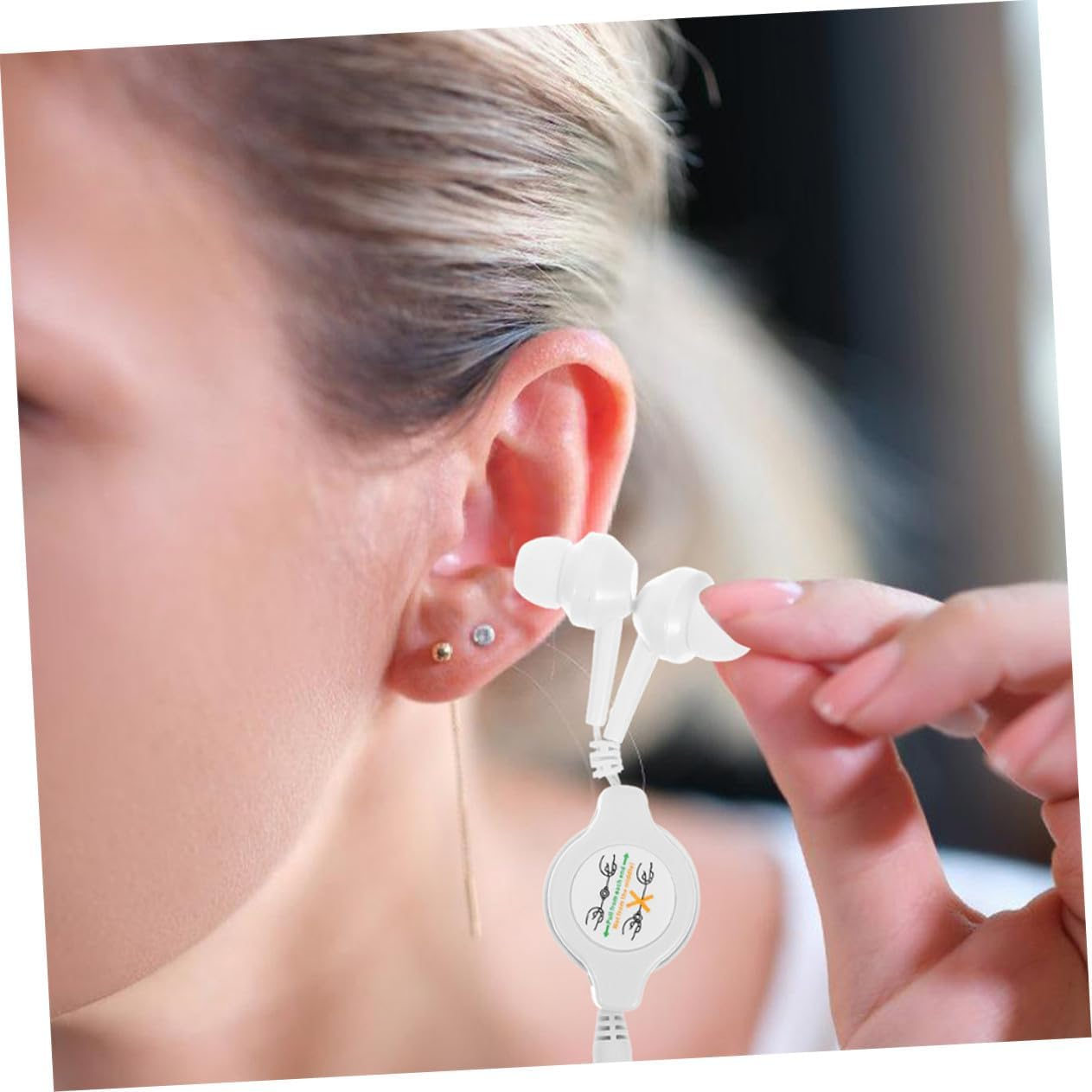 Kisangel 2Pcs Retractable In-Ear Earphones with Elastic Stretch Design Noise Reduction Lightweight Portable Earbuds for Travel Workout and Everyday Use image number 2