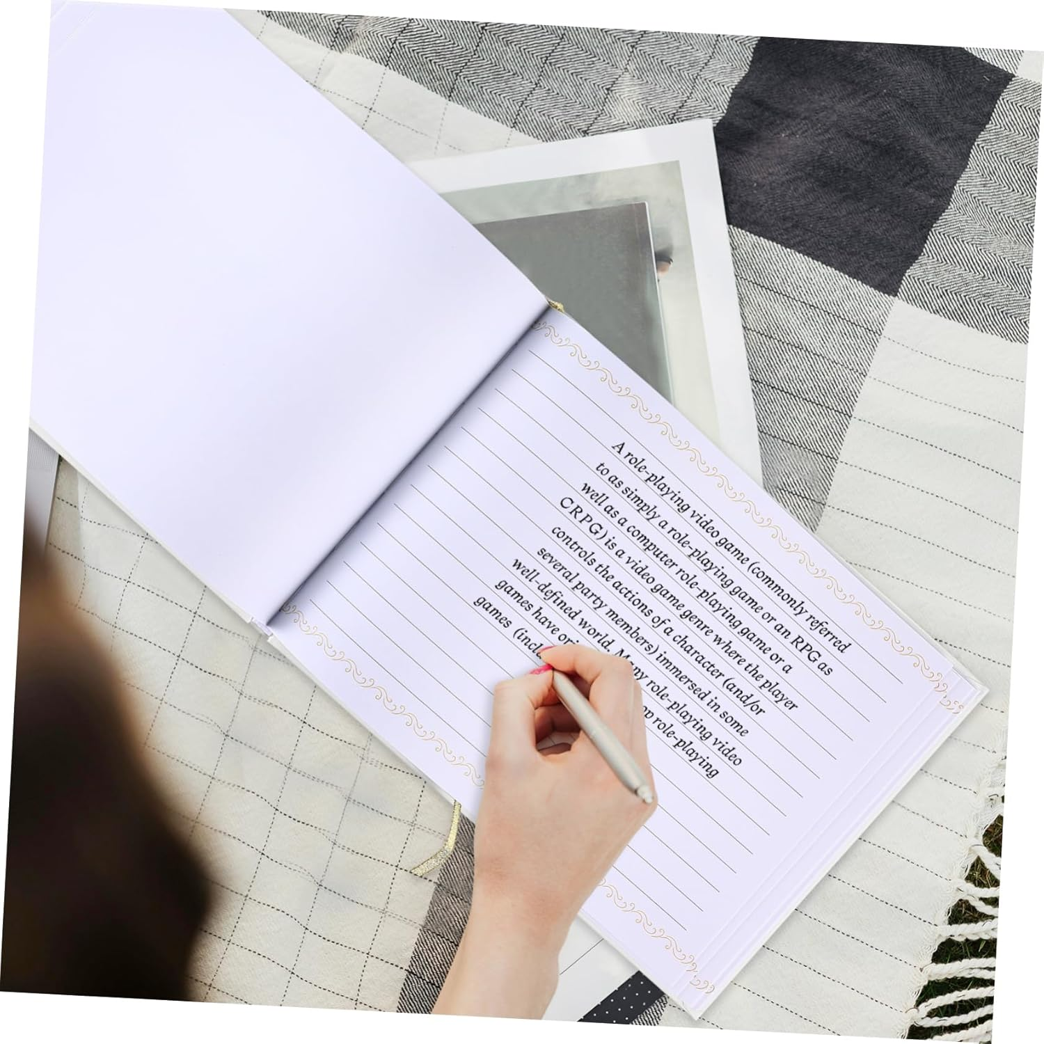 Memorial Guest Book Ample Pages for Funerals Weddings Birthdays Parties Elegant Foil Design for Cherished Memories and Heartfelt Messages image number 5