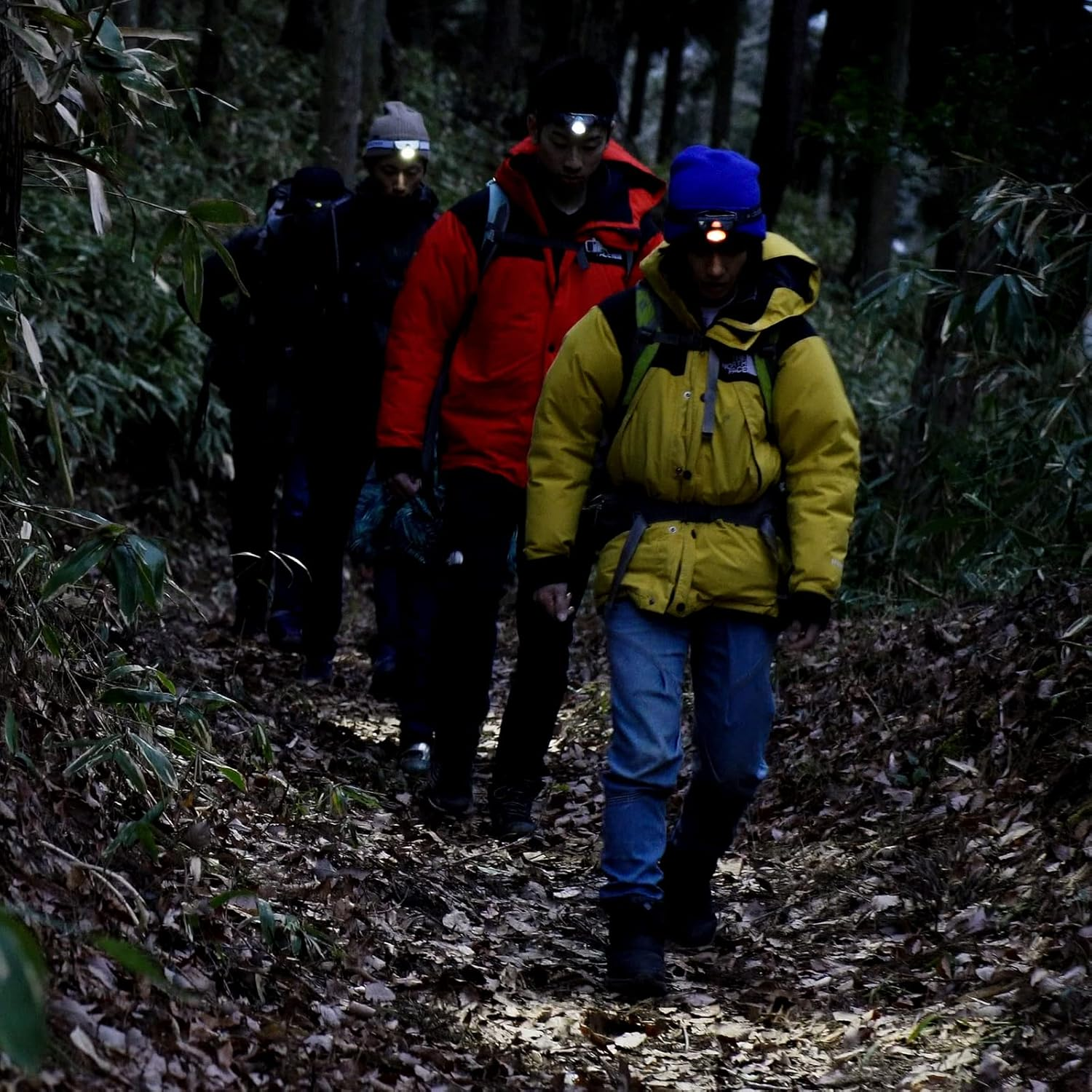 Ledlenser - MH5 Lightweight Rechargeable Headlamp with Removable Head-Strap and Metal Pocketclip, High Power LED, 400 Lumens & Red LED, Backpacking, Hiking, Camping image number 5