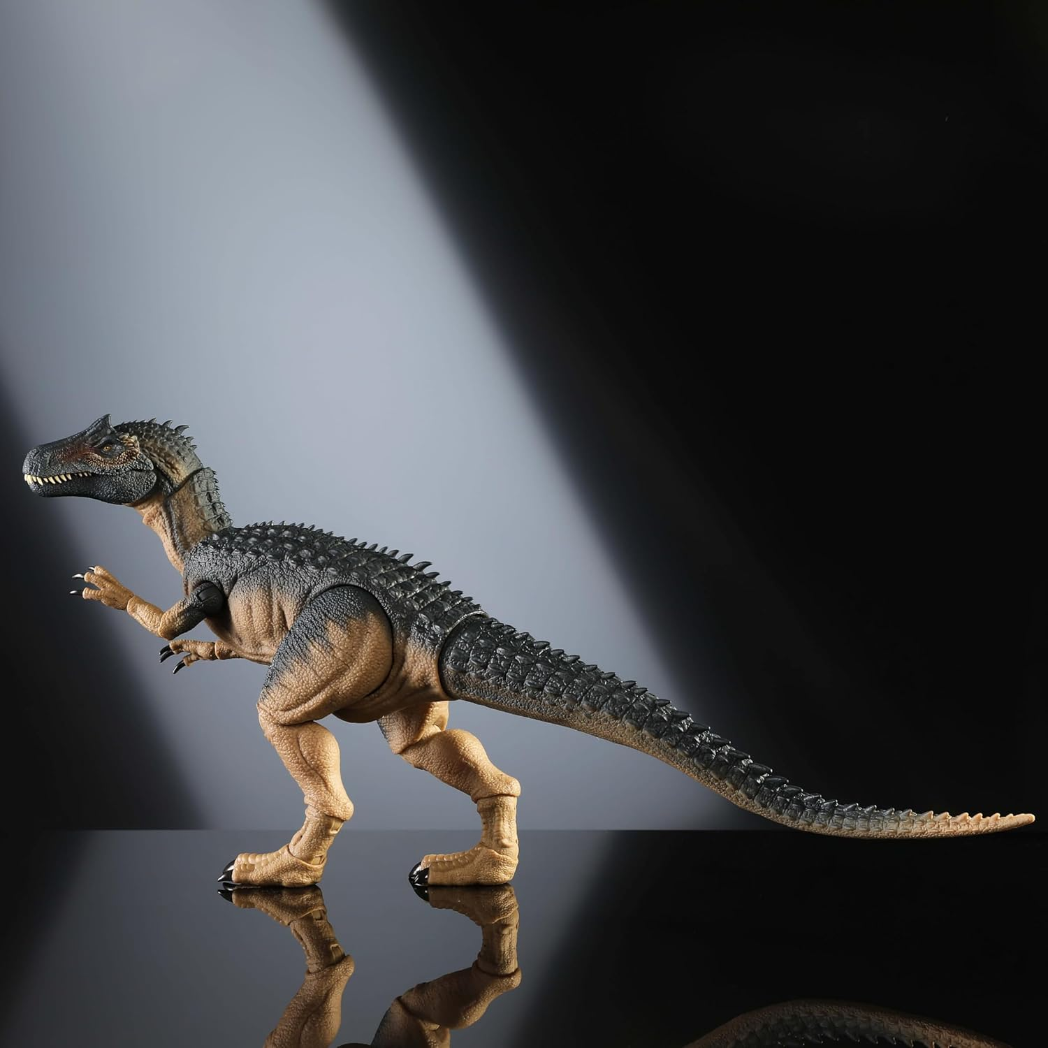 Mattel Jurassic World Hammond Collection Allosaurus Dinosaur Action Figure, Premium Movie Design, Glass Eyes & Wired Tail, 19 Points of Articulation image number 4