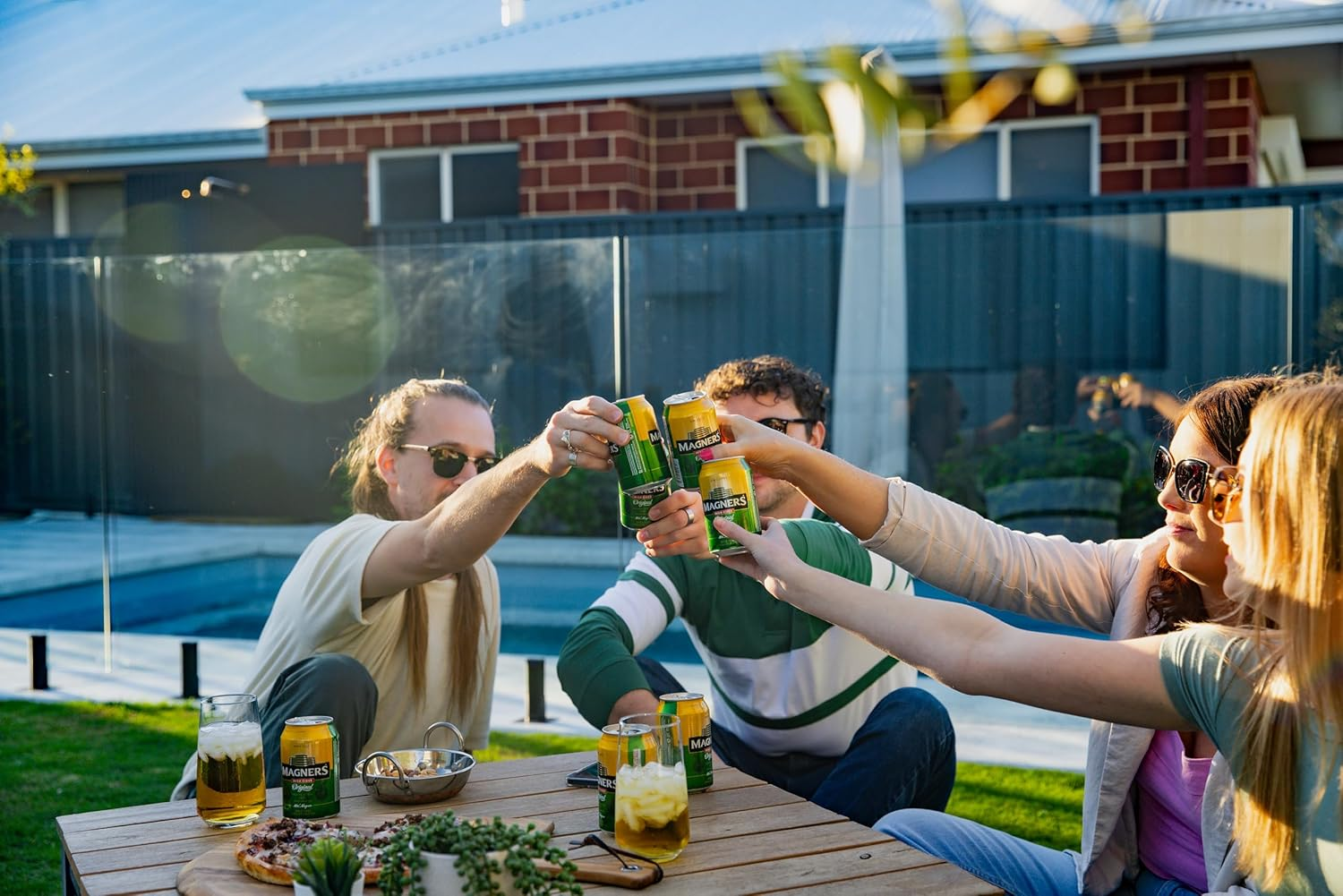 Magners Original Cider 330Ml Cans, 4.5% ABV, 24 Pack image number 4