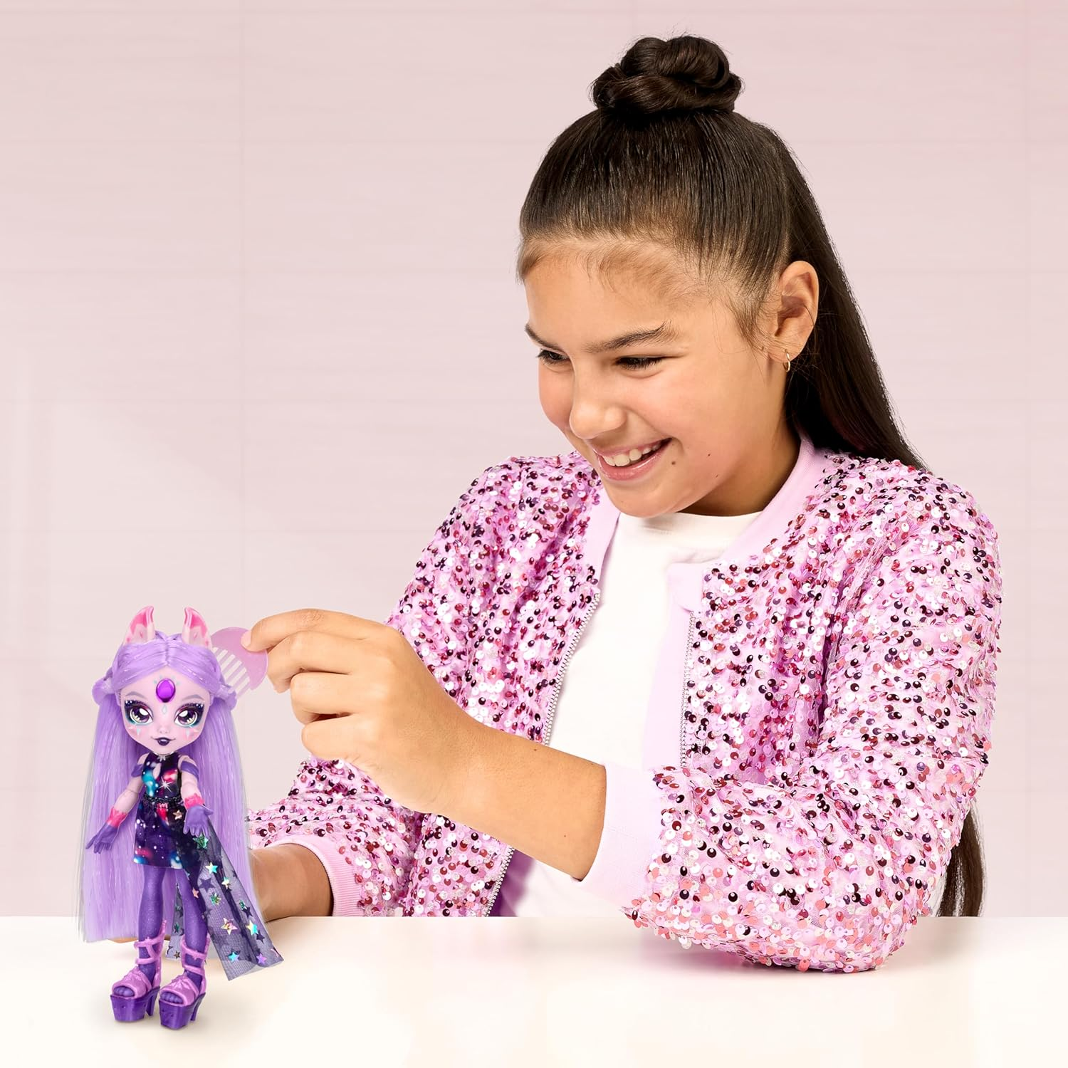 Magic Mixies Pixlings. Now with Shimmer Reveal! Howlexa the Wolf Pixling. Create and Mix a Magic Potion That Magically Reveals a Beautiful 16.5Cm (6.5") Pixling Doll inside a Potion Bottle!