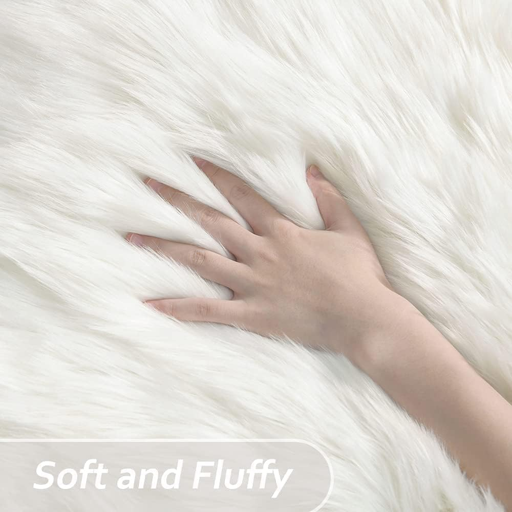 Soft Faux Sheepskin Fur Rug Fluffy Faux Fur Area Rug round Floor Mat Luxury Carpet Chair Cover Seat Pad for Holiday Chistmas Tree Skirt Shaggy Rug Bedroom Sofa Living Room (90Cm, White) - White image number 6