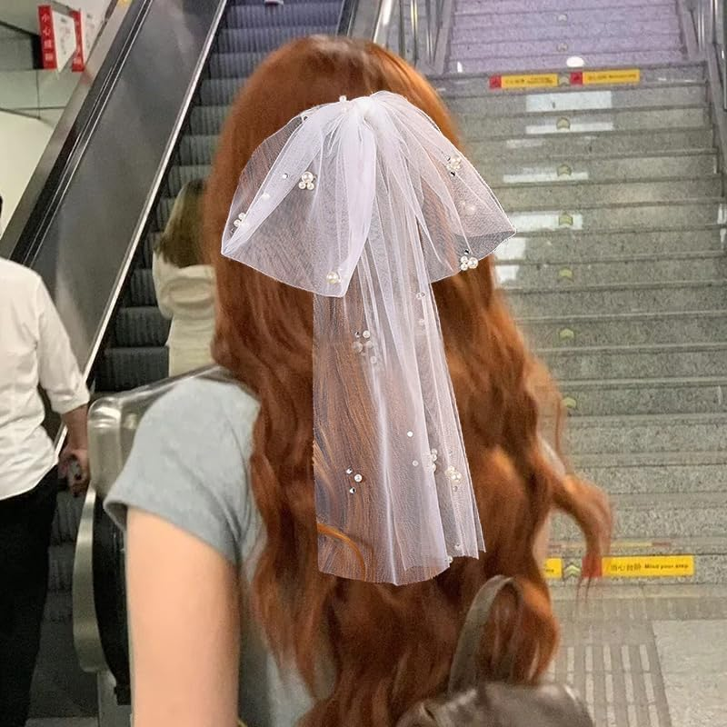 White Bow Wedding Veil for Bride - Short Tulle Veil with Pearl Hair Clip - Bridal Hair Accessories for Shower Party and Bachelorette