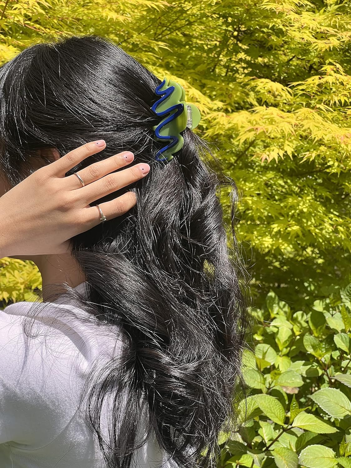 Two Oh One Hair Claw Clip Squiggly Cellulose Accetate Strong Hold Women'S Accessory for All Hair Types, Wild Berry - Mint Chocolate image number 2