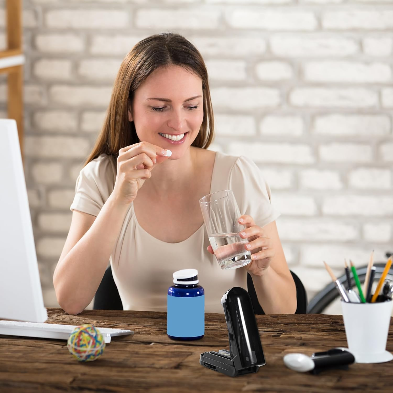 Pill Cutter for Small Pills, Upgraded Adjustable Pill Cutter with Tablets Alignment, Sharp Multiple Pill Splitter with Blade Guard, Safety Medicine Slicer Vitamin Divider Cutting Drugs Half Quarter image number 5