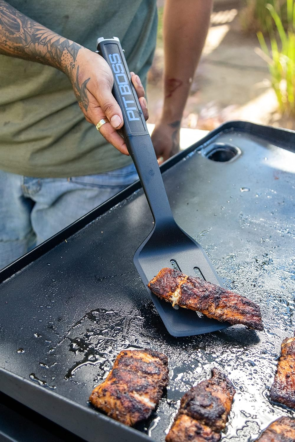 PIT BOSS Ultimate Griddle Tool Kit 5-Piece, Black image number 5