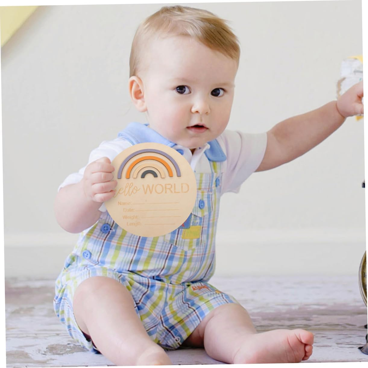 2Pcs Wooden Birth Announcement Signs round Name Plaque for Newborn Milestone Photography Props for Birth Records and Photo Decor image number 1