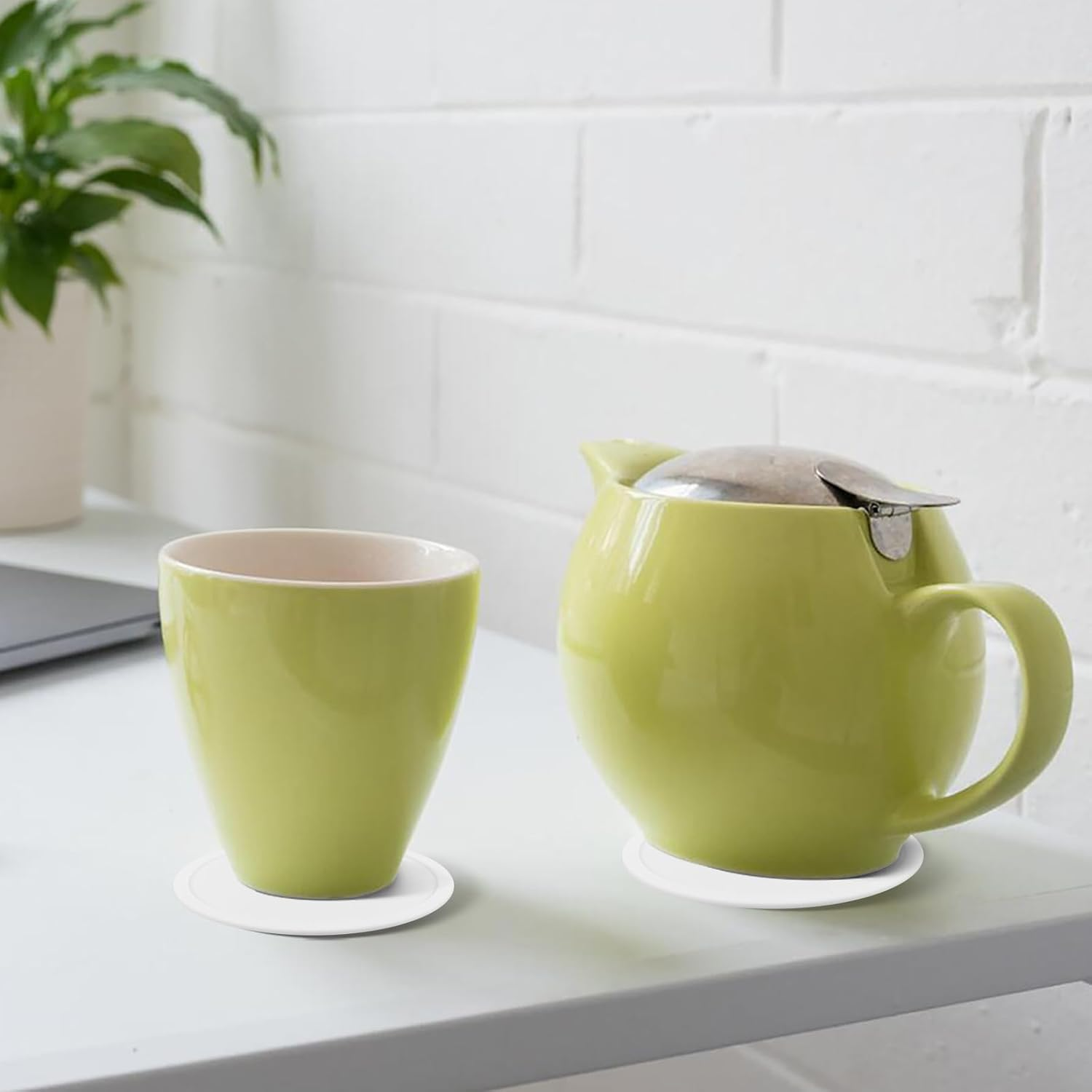 5-Pack White Silicone round Coasters - Non-Slip Drink Coasters for Dining Table & Desk