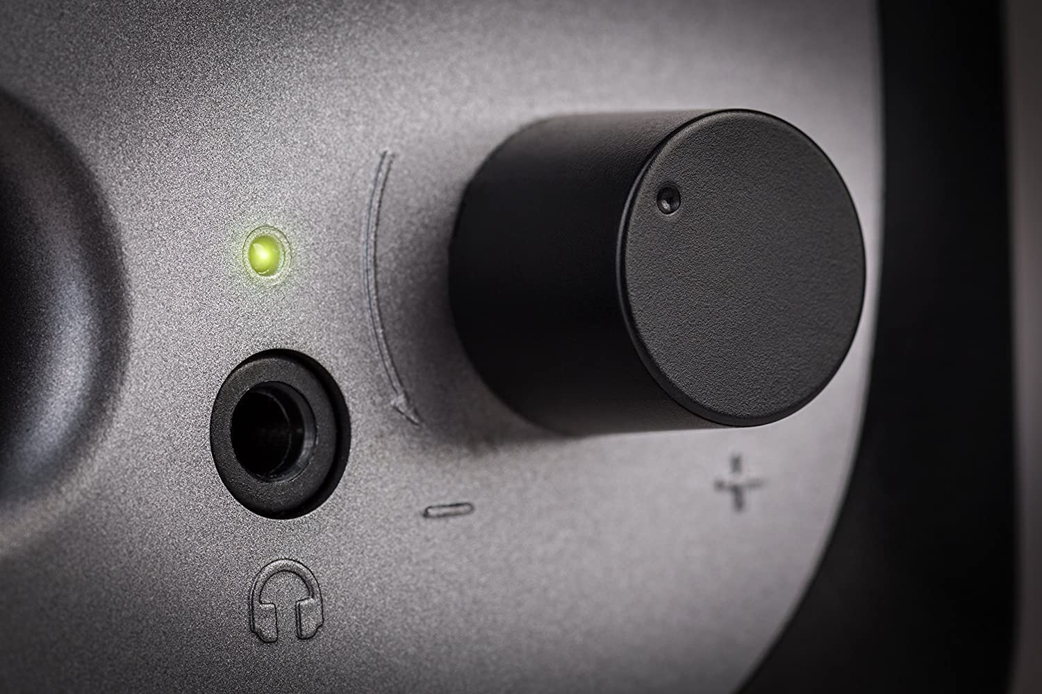 Edifier R12U USB Powered 2.0 Speaker Set, White image number 3