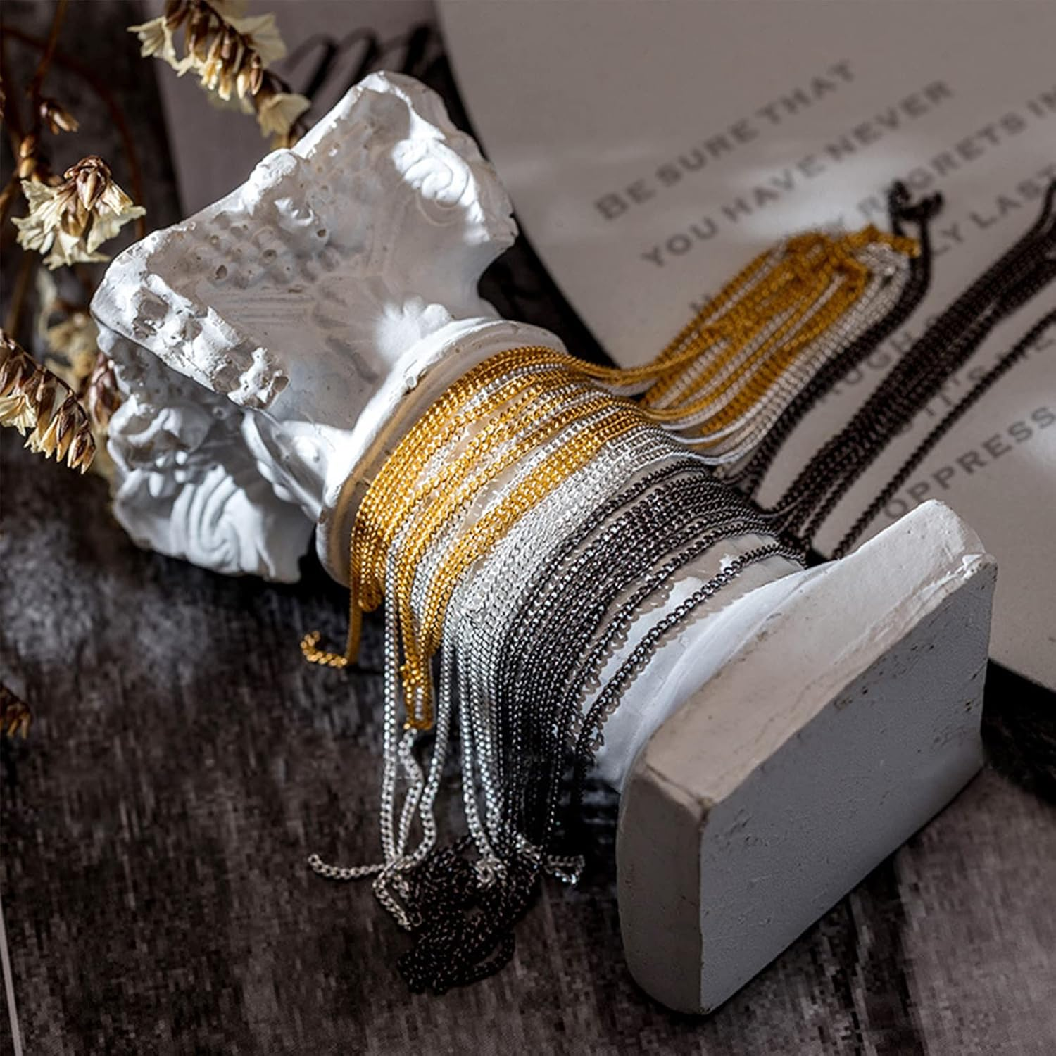 NICENEEDED Metal Nail Art Chains - Jewelry Decorations with Box, 3D Gold, Silver & Black Ornaments, Studs for Manicure & DIY image number 1