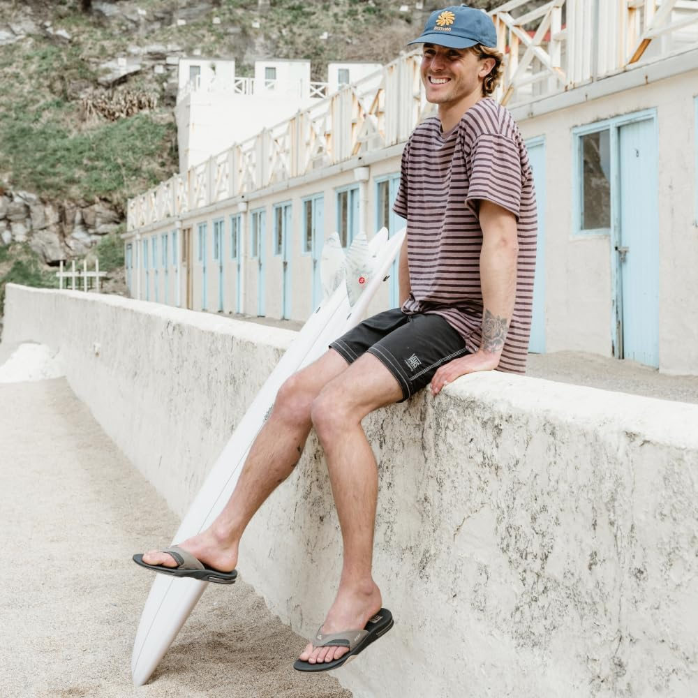 REEF Fanning Men'S Bottle Opener Flip Flop, Arch Support, Durable Outsole, Water Friendly, Vintage Brown Sunset, 4 image number 5