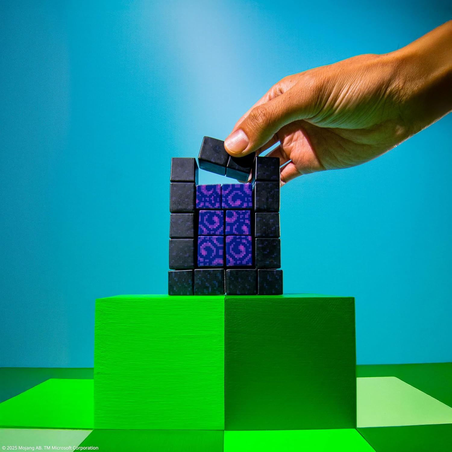 Mga&rsquo;S Miniverse Make It Mini Minecraft - Minecraft Mini Collectables, Blind Packaging, DIY Resin Play, 12 Collectables, NOT Edible - for Collectors, Ages 8+ Years image number 2