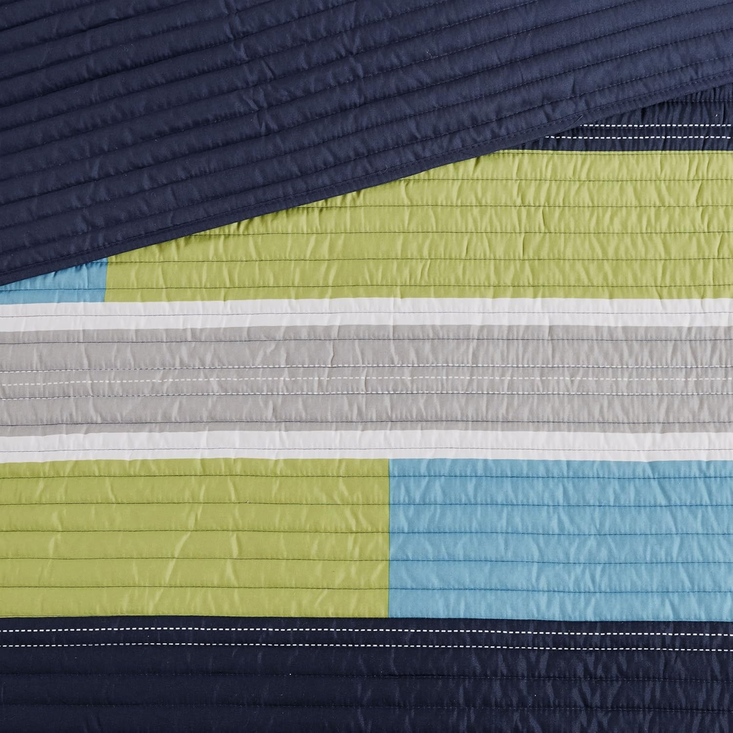 Comfort Spaces Quilt Set Trendy Casual Fun, Vibrant Color Design, Hypoallergenic All Season, Lightweight Coverlet Bedspread Cozy Kids Bedding & Sham Full/Queen Pierre Navy/Blue 3 Piece