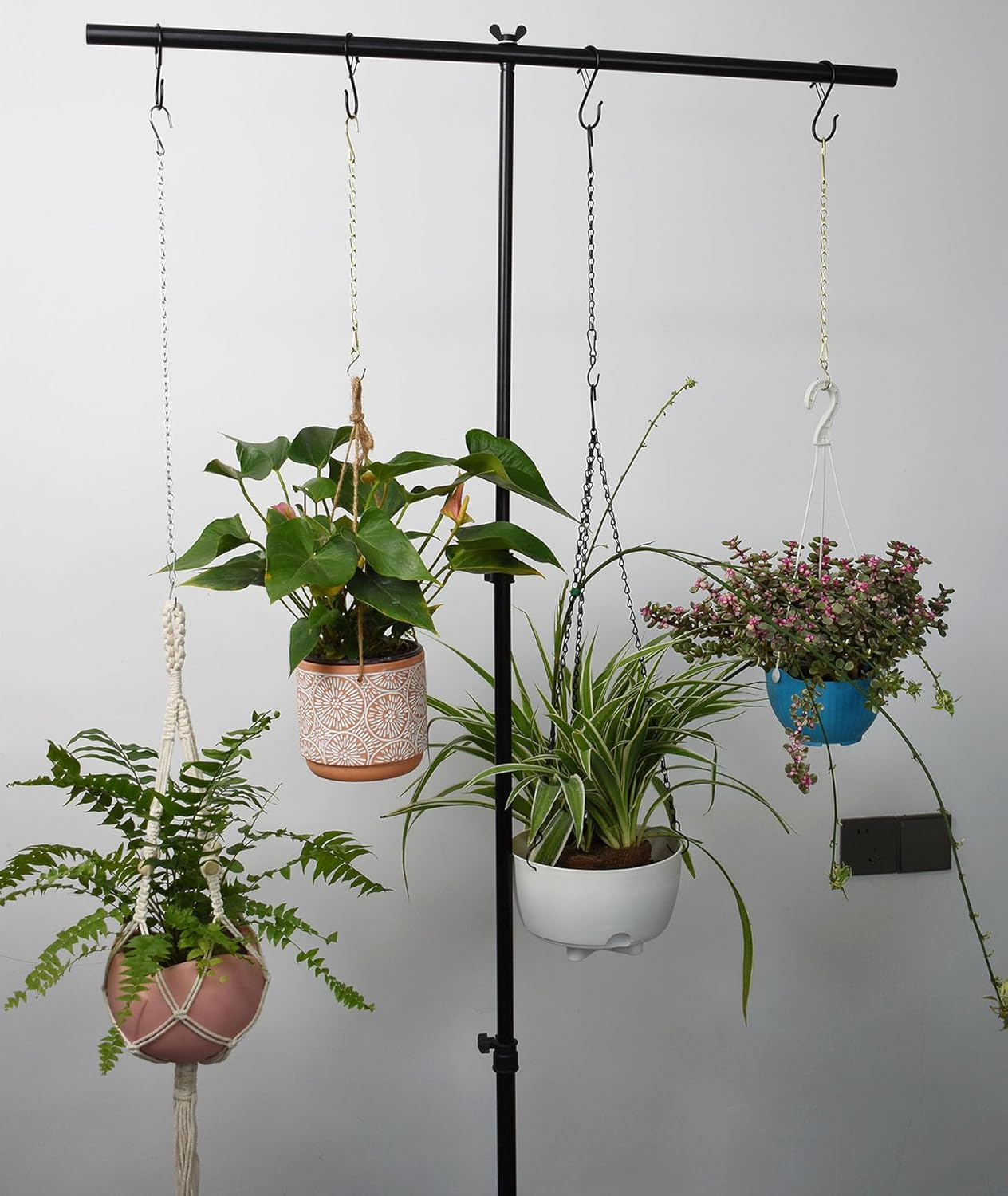 Chain for Hanging Plants,35 Inch Black Hanging Chain,Hanging Basket Chain Kits with Hooks for Bird Feeder Hanging Plant Extender Porch Wind Chime (Black, 35 Inch-2Pcs) image number 3