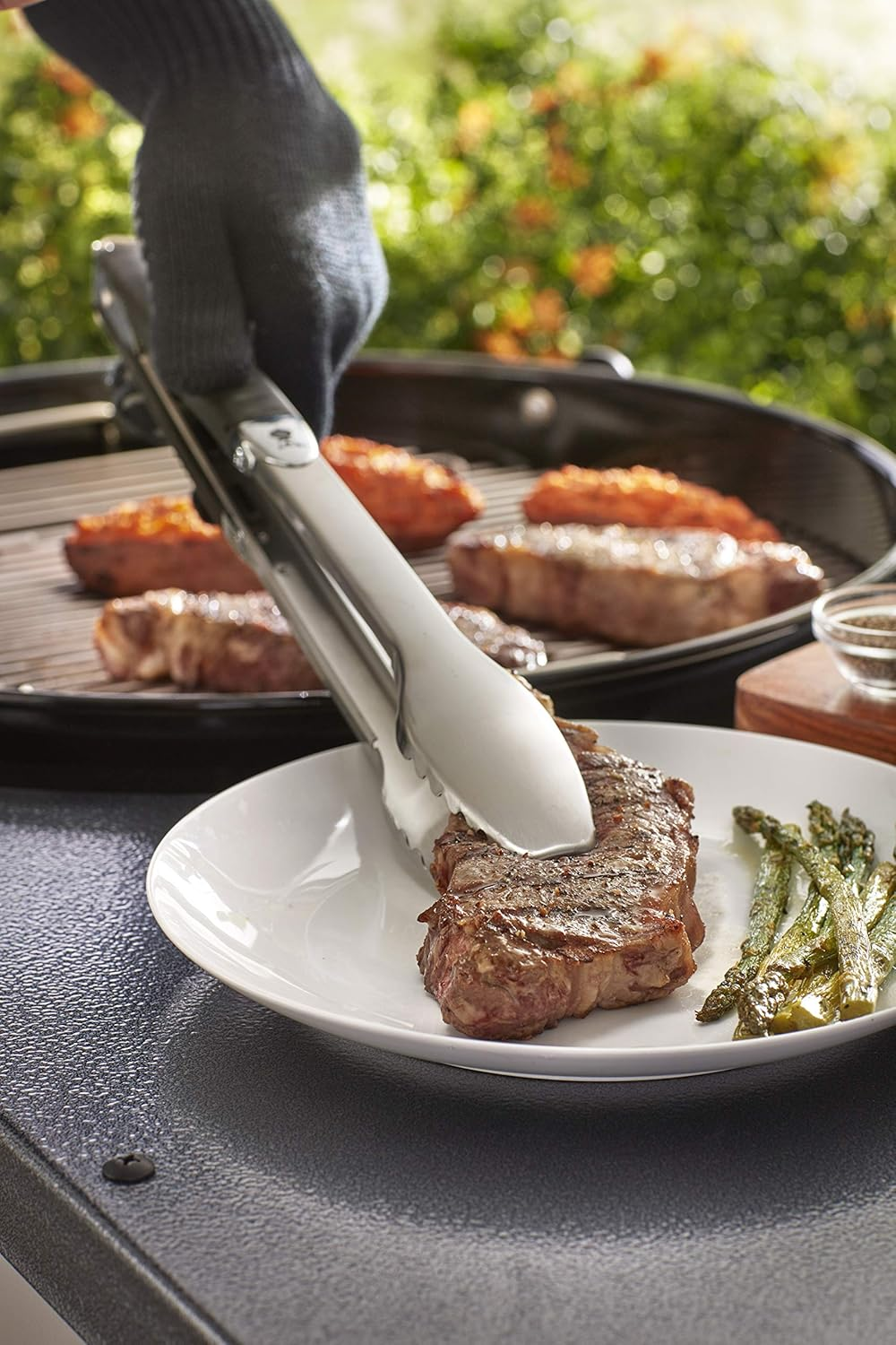 Weber Premium Grill Tongs image number 5