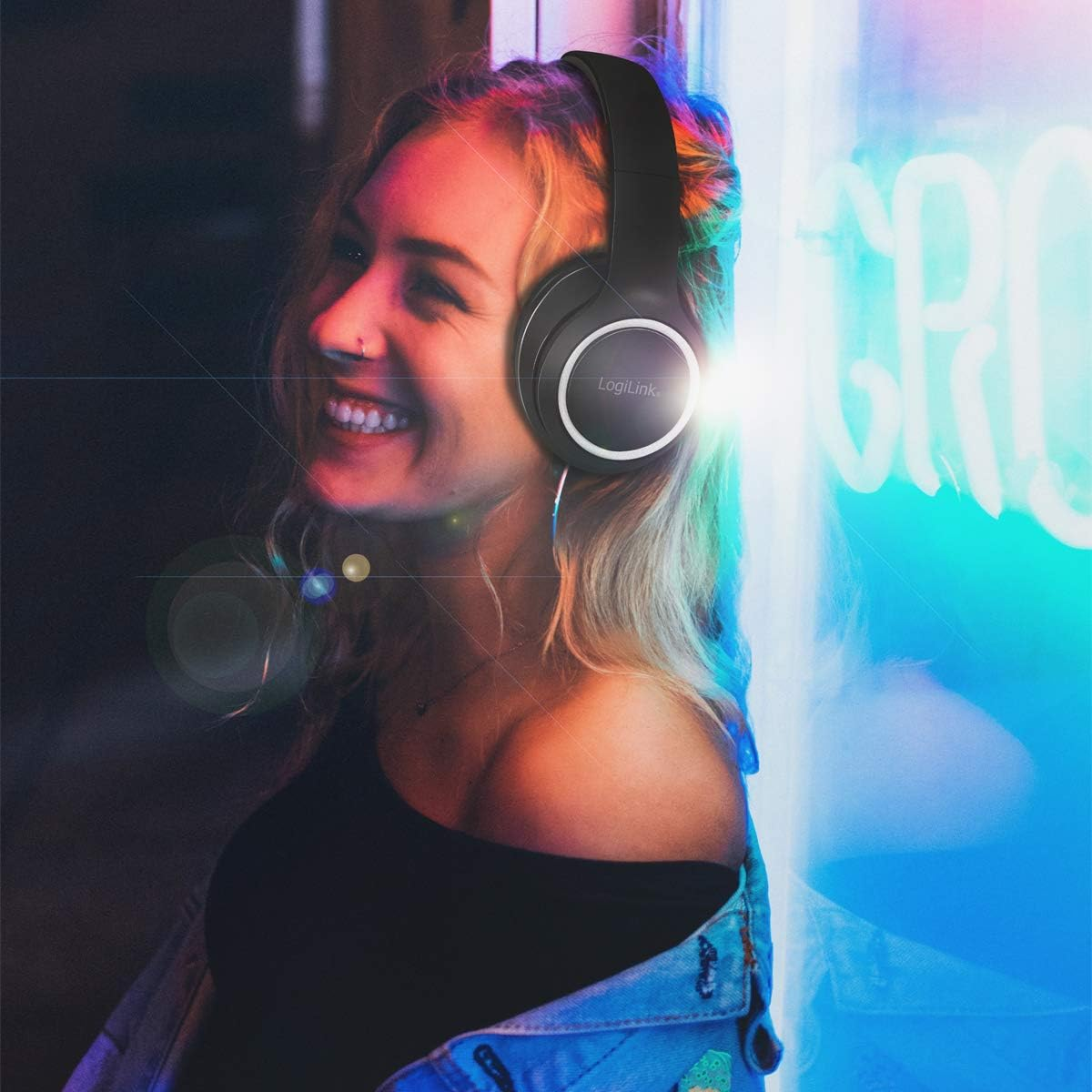 Logilink HS0053 Stereo Headset with Microphone, with Integrated Controls, Soft Over-Ear Ear Ear Pads and Easily Adjustable Headband image number 3