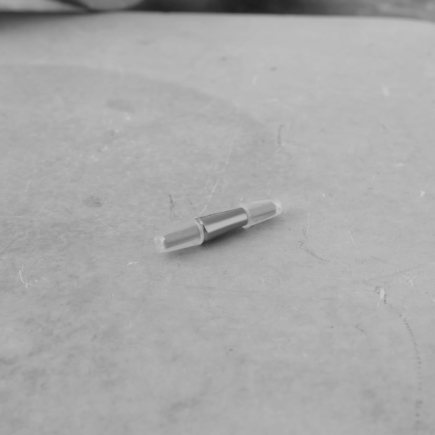 Be in Your Mind 8Pcs Locking Tungsten Sinkers 0.5G 1G 1.5G 2G Tungsten Steel Mixed Fishing Sinker Weights for Bass Pike Saltwater Freshwater