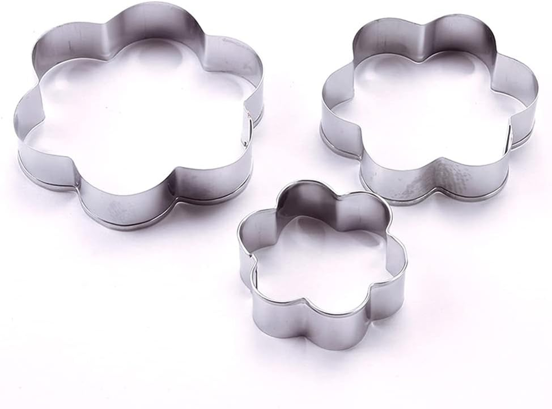 12-Piece Stainless Steel Cookie Cutter, Cartoon Baking Mold, Vegetable and Fruit Biscuit Mold Set Suitable for Kitchen Baking, Halloween, Christmas image number 6