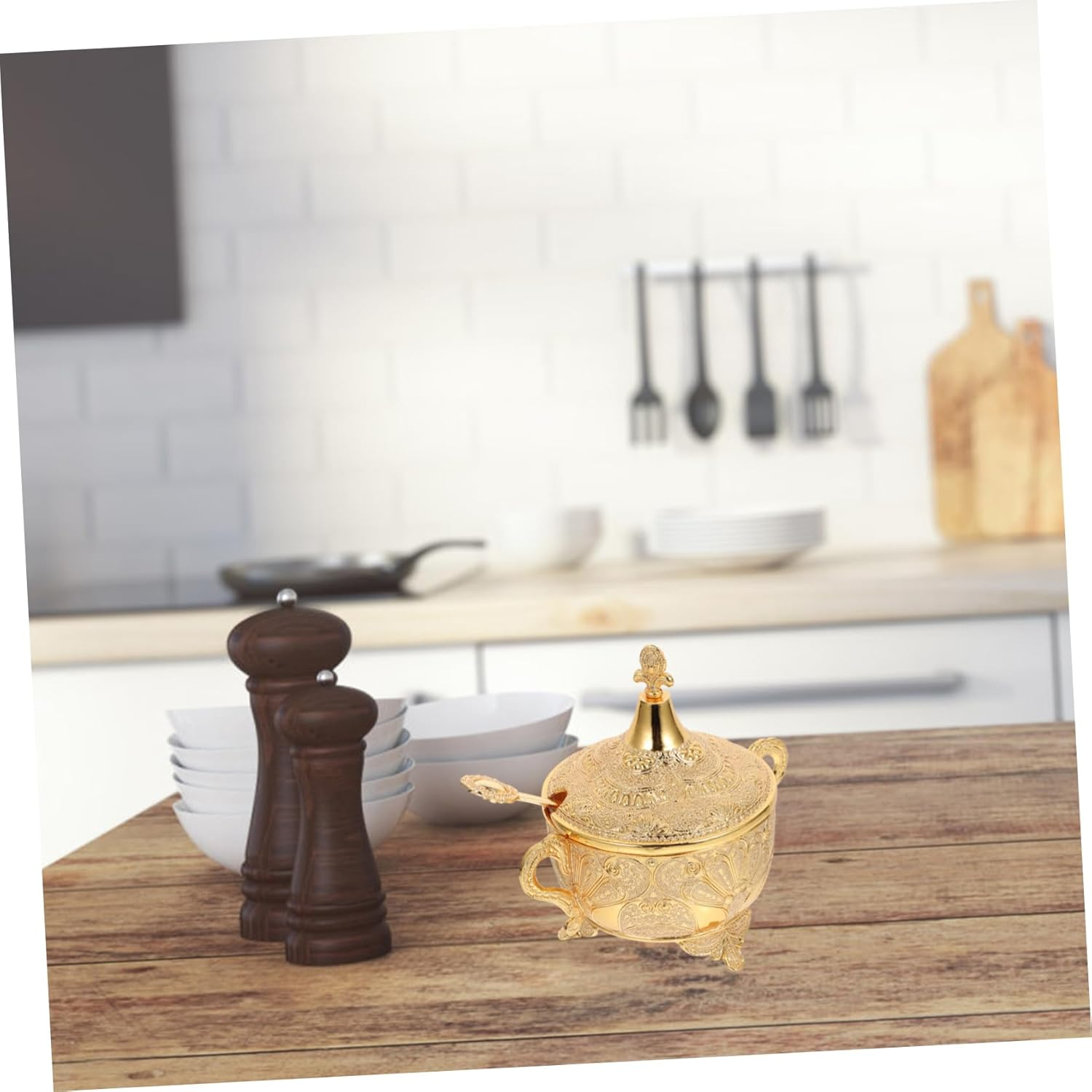 Mikinona Kitchen Seasoning Jar Zinc Alloy Material Lid for Home Spice Storage Decorative Carved Design for Kitchen Counter Use image number 1