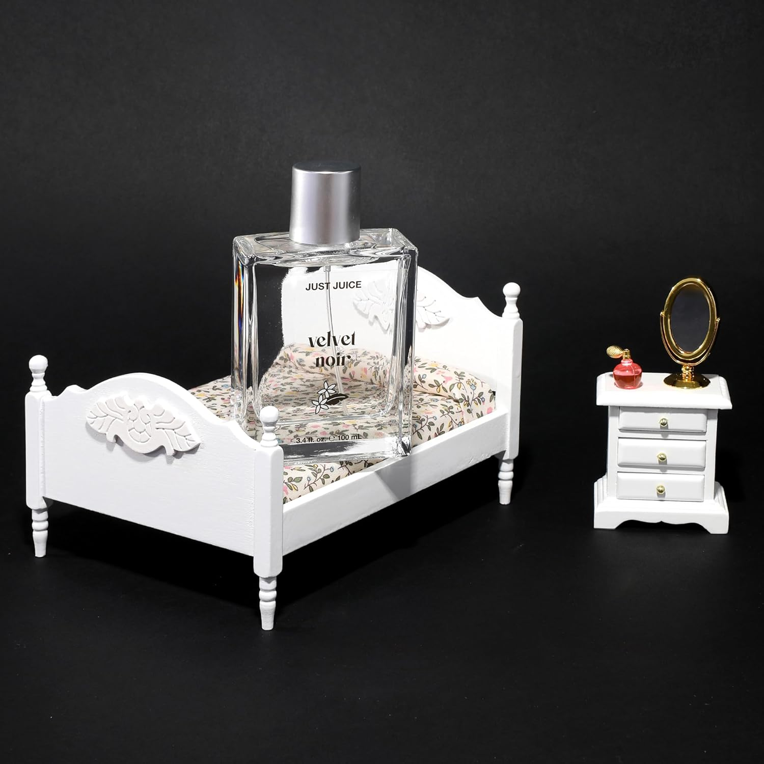 Just Juice Velvet Noir - Crisp Jasmine Perfume for Women and Men - Floral Musk Mini Travel Perfume with Apple, Rose, Geranium, Amber - 0.33 Oz image number 6