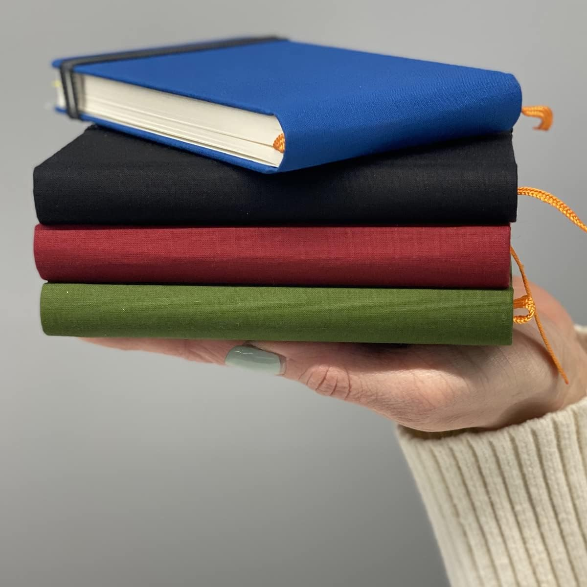 Travelogue Hand Book Journal Vermillion Portrait 8.25 X 5.5Inches 128 Pages 130Gsm, Pocket Landscape, Artist Journal image number 3