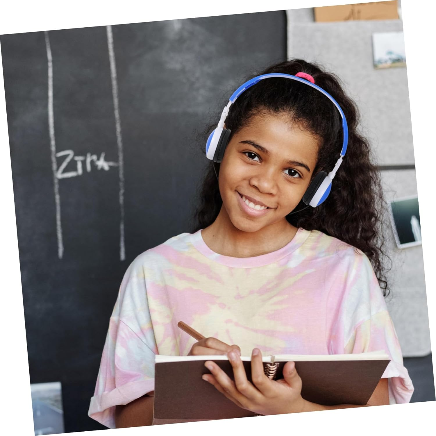 1 X Wired Foldable Headphones for Boys Girls Stereo Comfortable and Lightweight Compatible with Tablets, Phones and PC image number 1